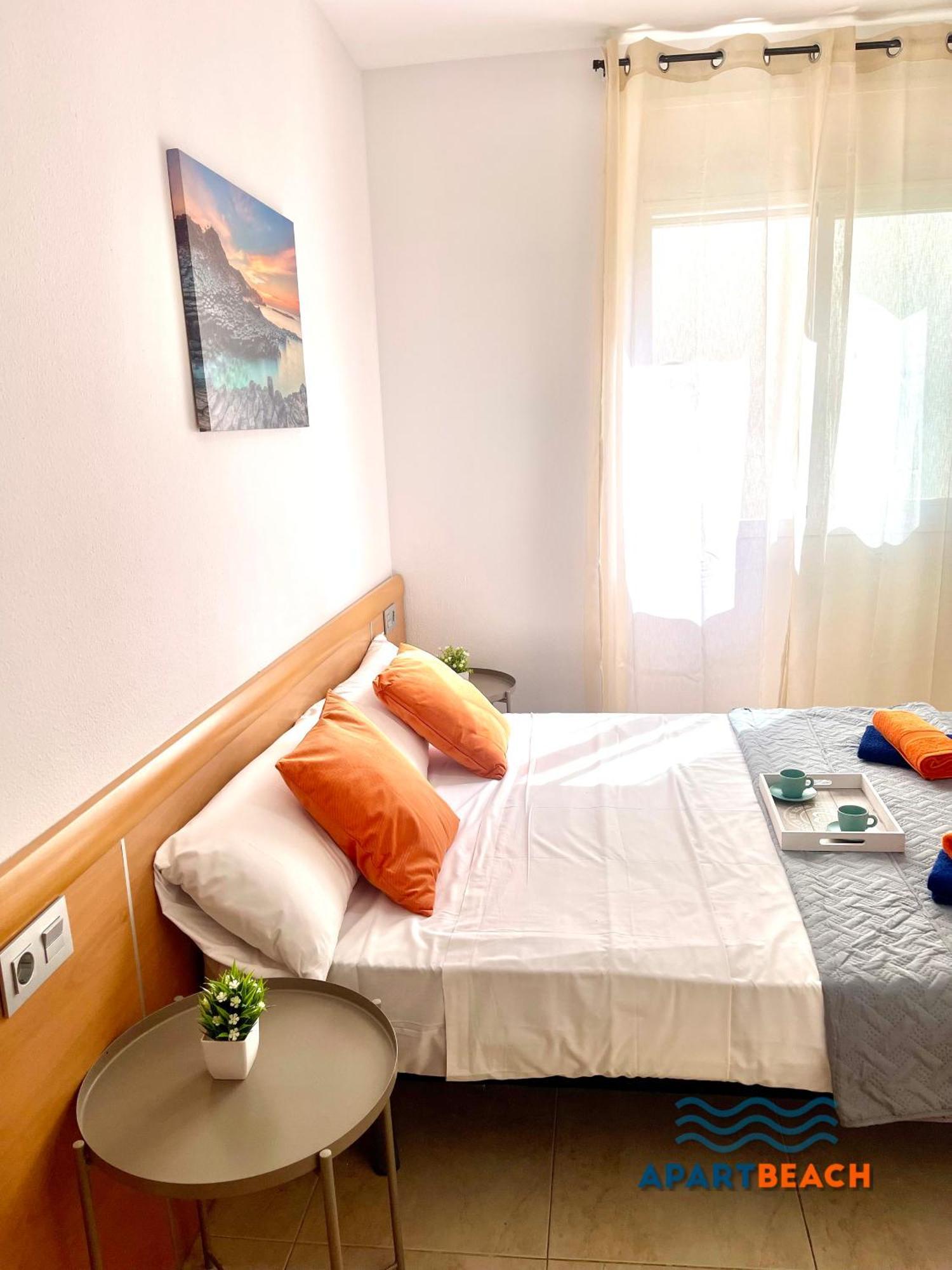 Apartbeach Golden I Muy Luminoso Junto Playa Y Climatizado Салоу Екстериор снимка